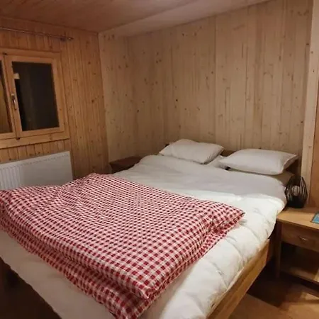 Newly Renovated 3 Bedroom With Beautiful Views * Gsteig