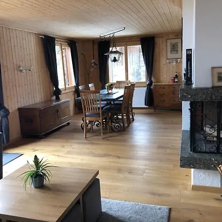 Newly Renovated 3 Bedroom With Beautiful Views Appartamento *