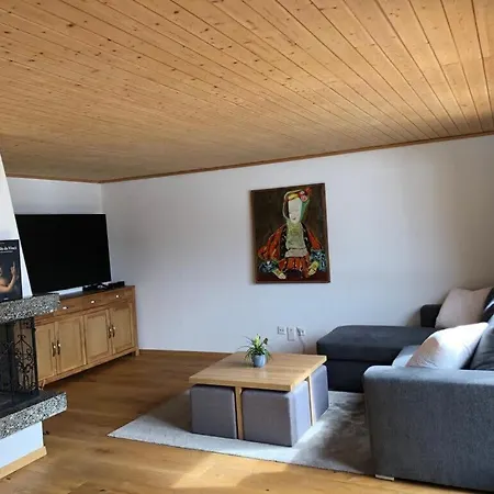 Newly Renovated 3 Bedroom With Beautiful Views